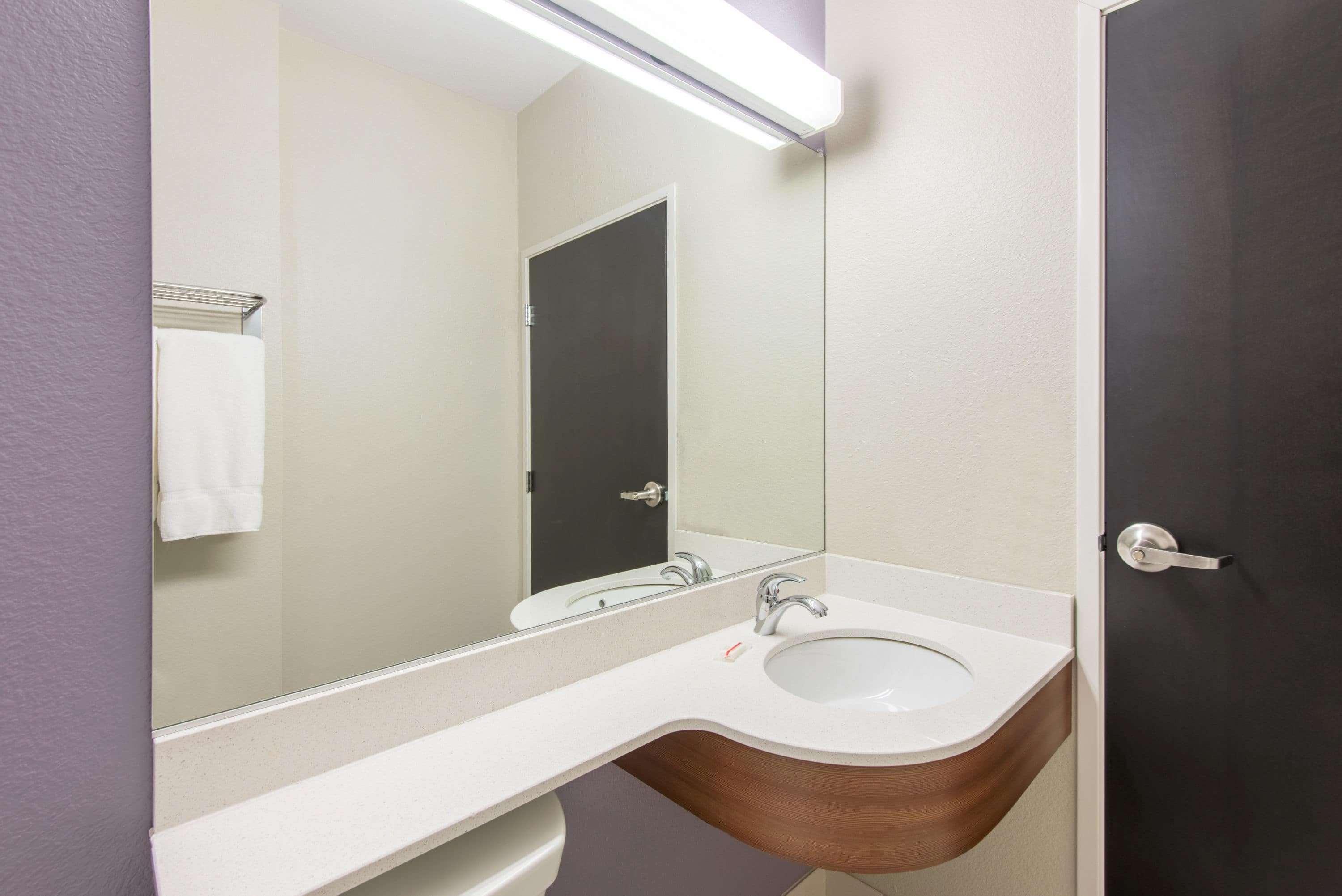 Microtel Inn & Suites By Wyndham Cadiz Kültér fotó